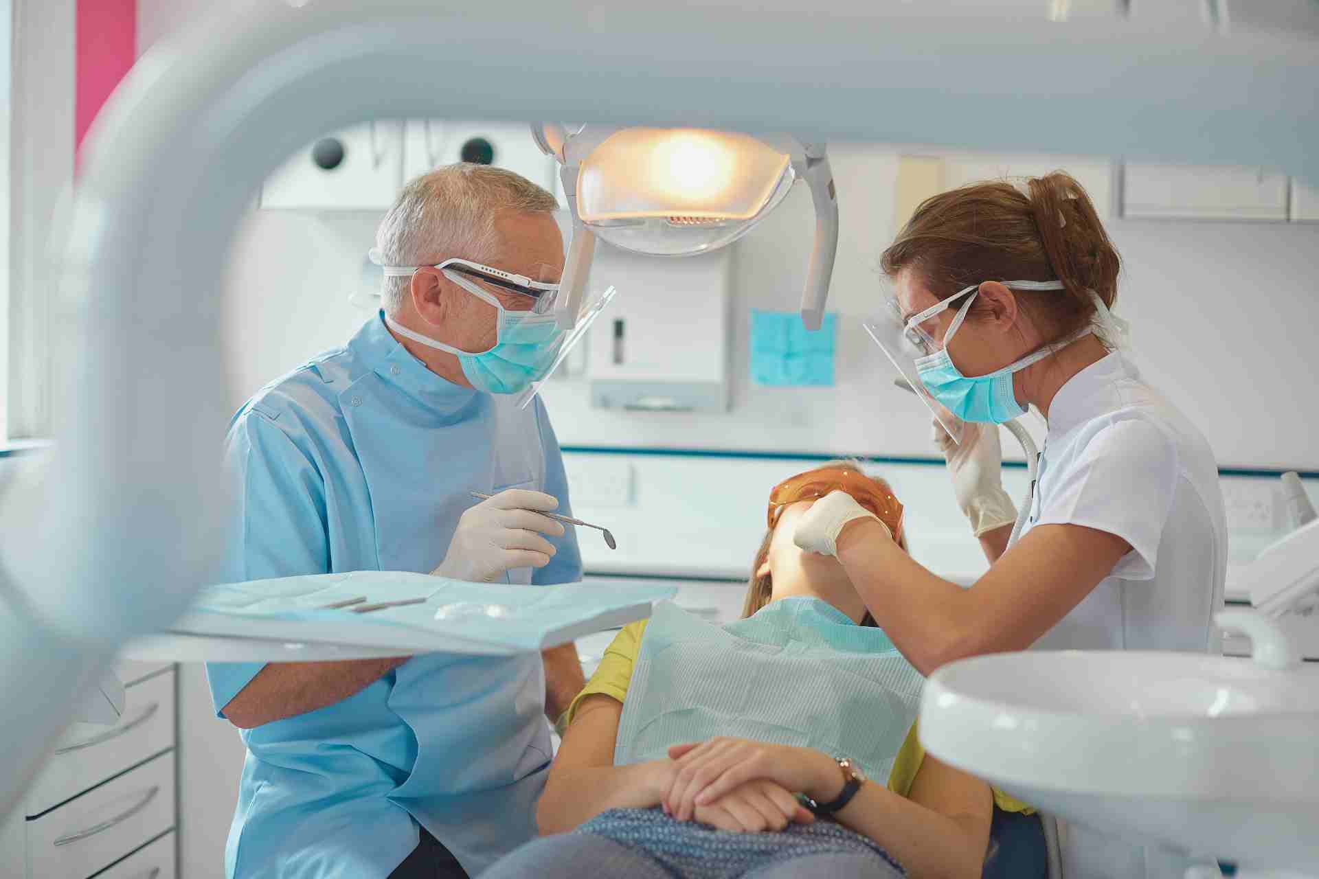 Dentist in Woodlake, CA